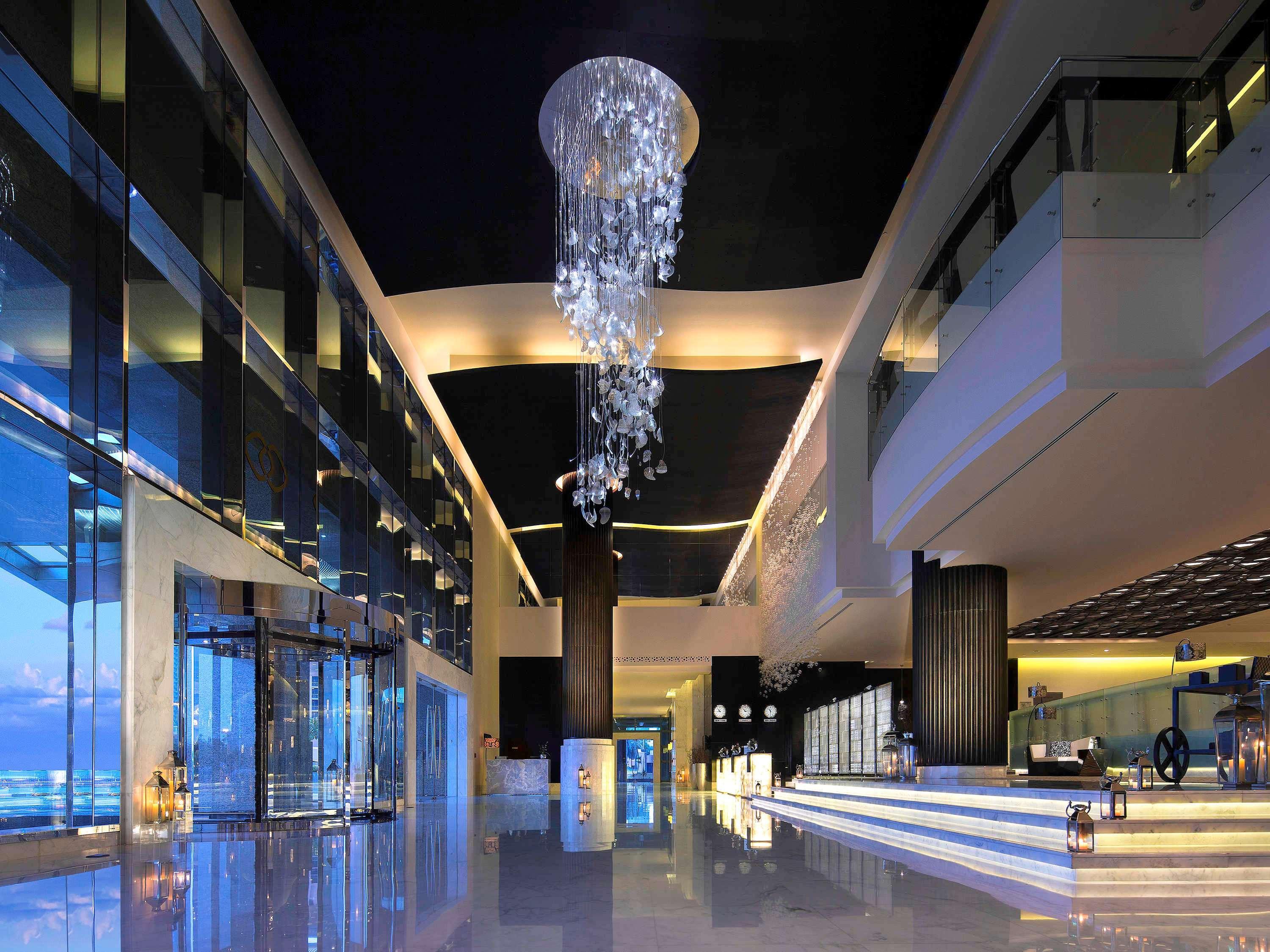 Sofitel Abu Dhabi Corniche Hotell Eksteriør bilde